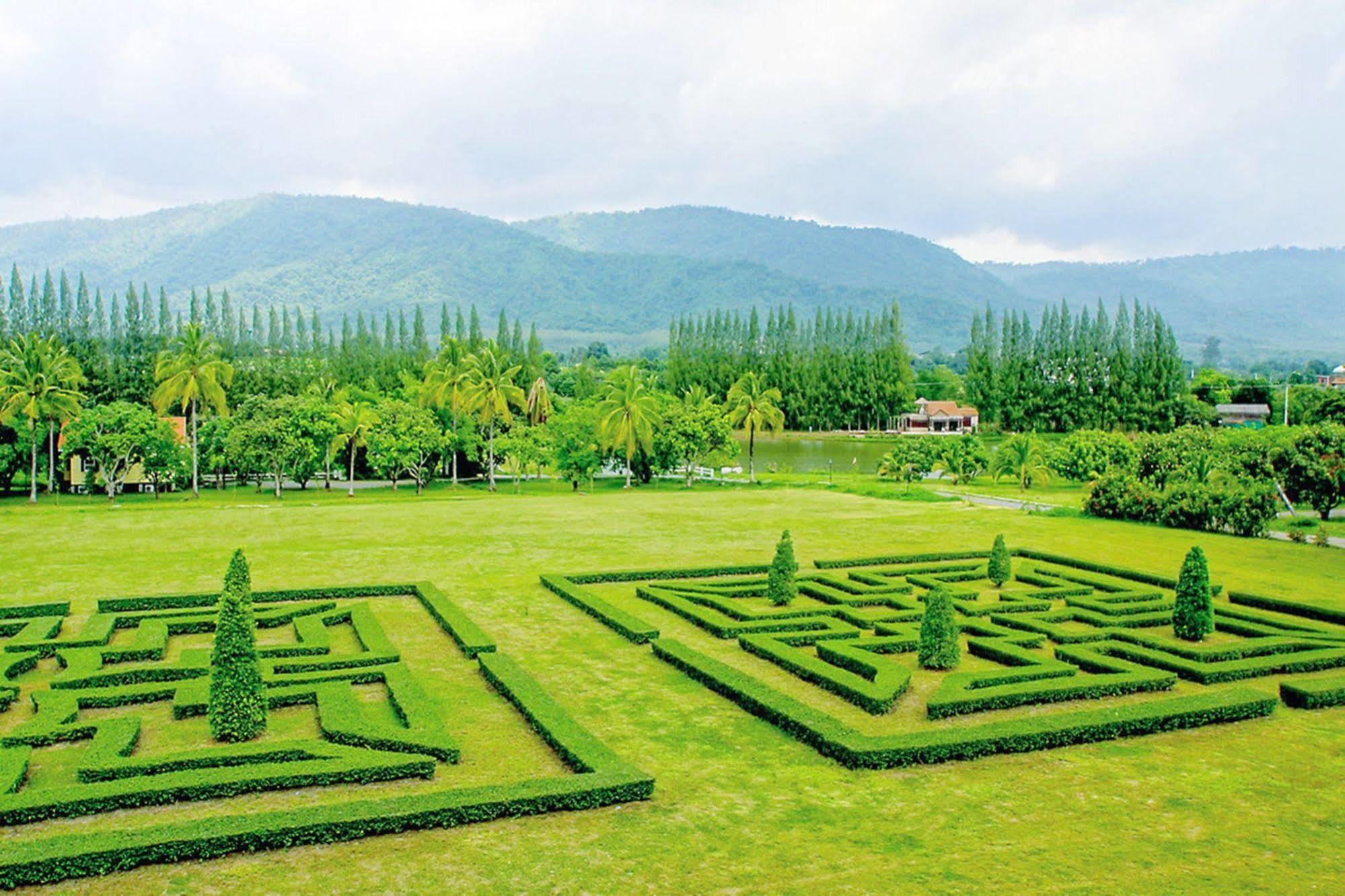 ชาโต เดอ เขาใหญ่ โฮเต็ล แอนด์ รีสอร์ท  ปากช่อง ภายนอก รูปภาพ